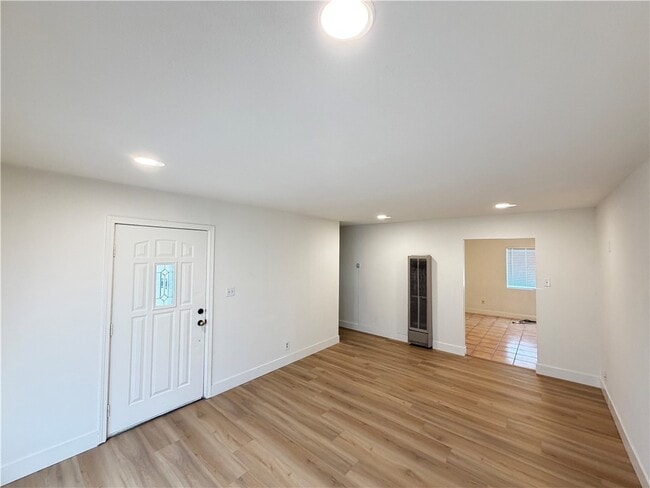 Building Photo - 12660 Yorba Ave
