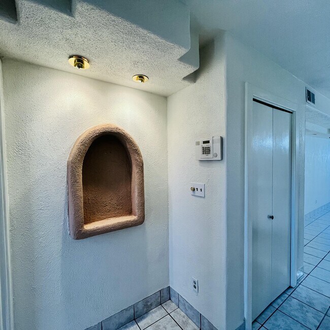 Building Photo - 3009 Estrella Brillante St NW