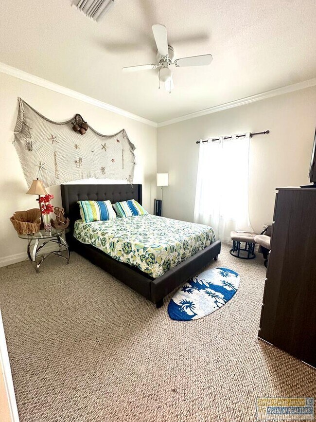 Building Photo - 111 E Polaris Dr