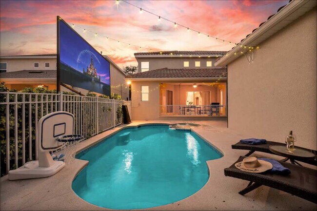 Building Photo - 7540 Gathering Dr