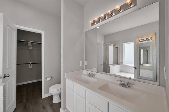 Building Photo - 2267 Raider Dr