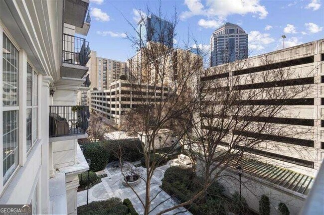 Building Photo - 195 14th St NE