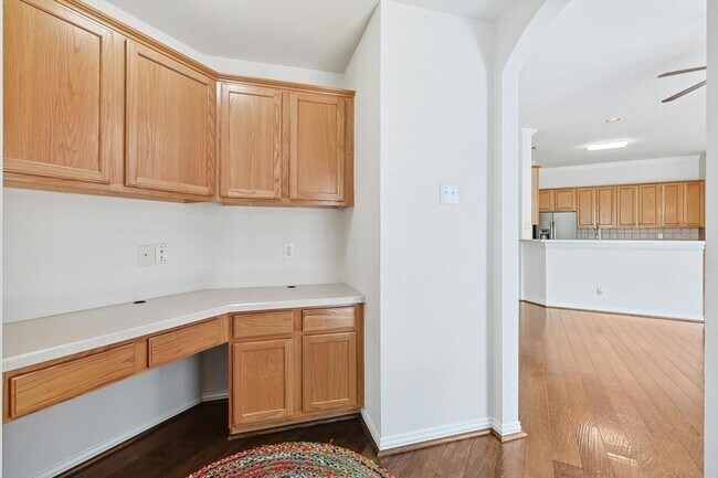 Building Photo - 3516 Sutters Way