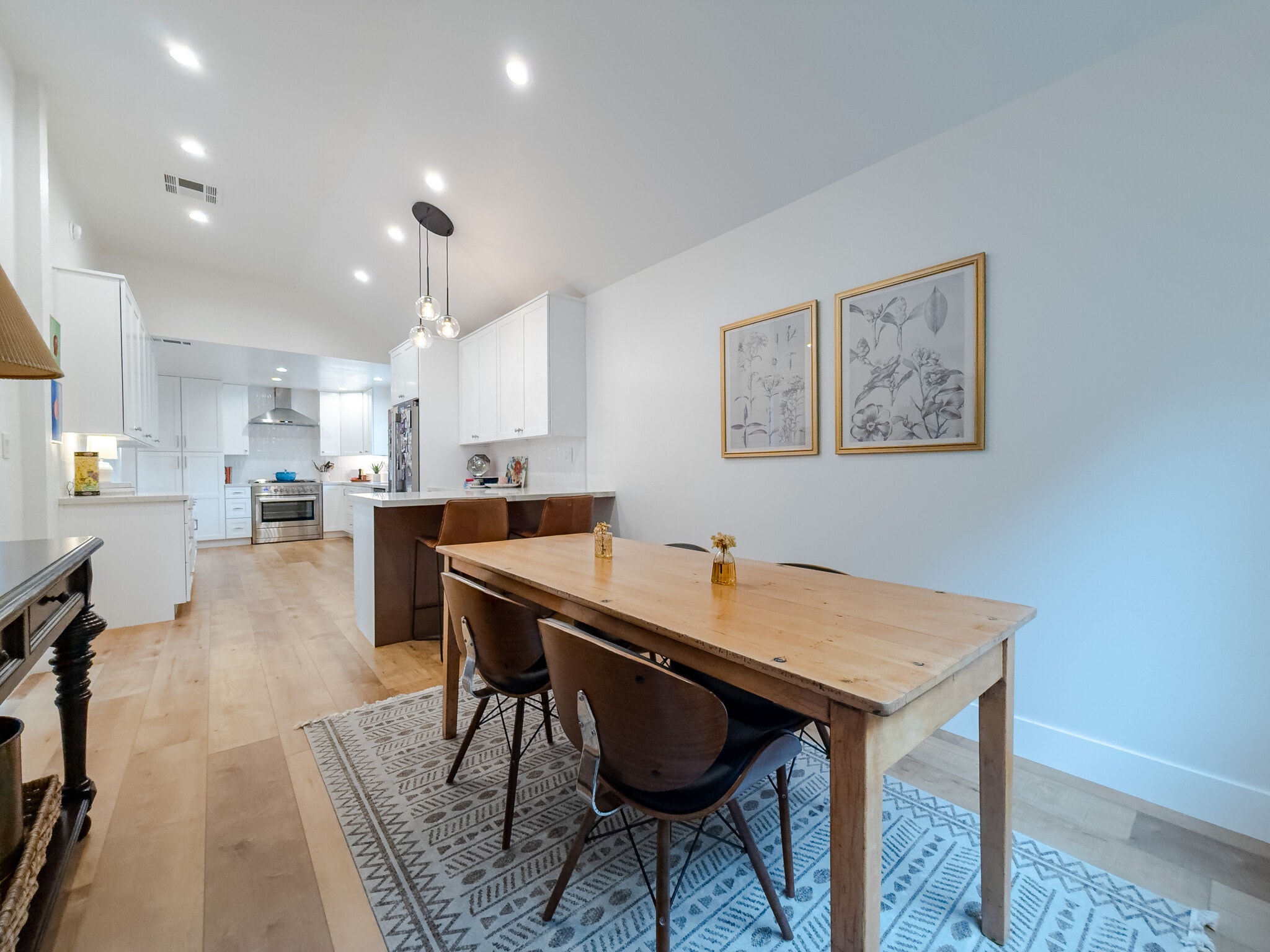 Building Photo - 5323 W Goldenwood Dr