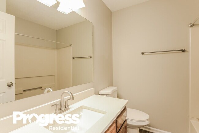 Building Photo - 9231 Ratcliff Ct