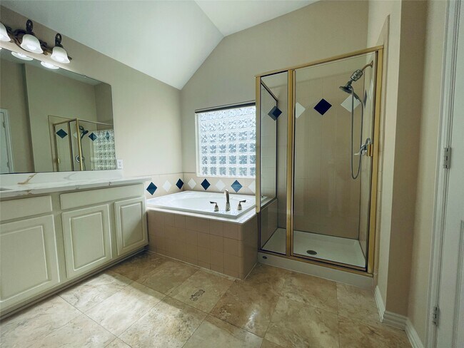 Building Photo - 23411 Desert Gold Dr