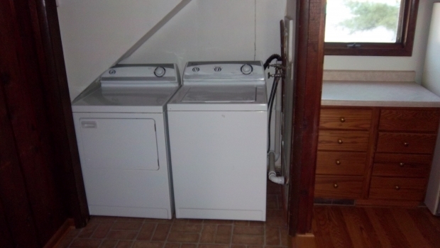 2nd laundry - 121 12th Ave W