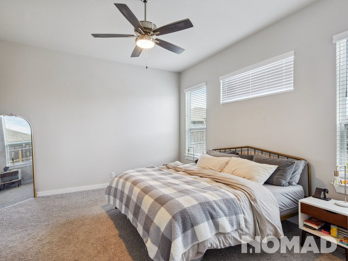 Building Photo - 1953 Colonial Ave