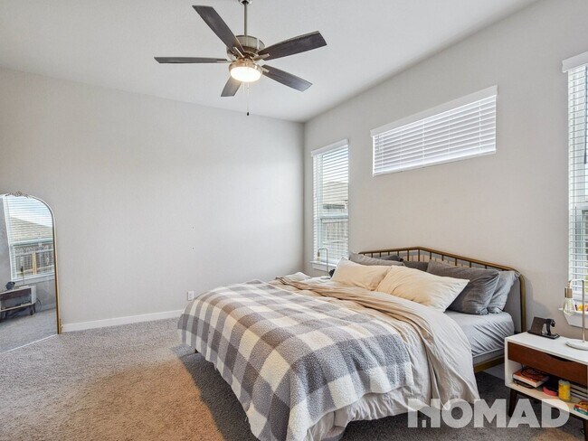 Building Photo - Updated 4-Bed, 3-Bath Home in Creekside – ...
