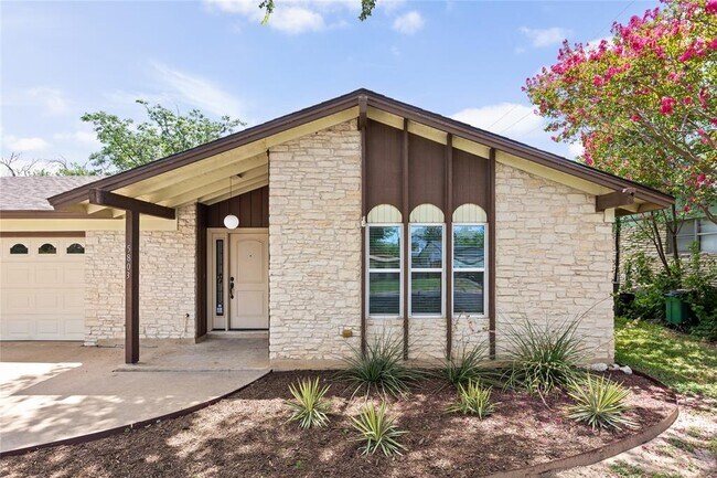 Building Photo - 5803 Eureka Dr