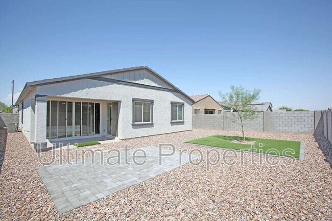 Building Photo - 13251 W Dale Ln