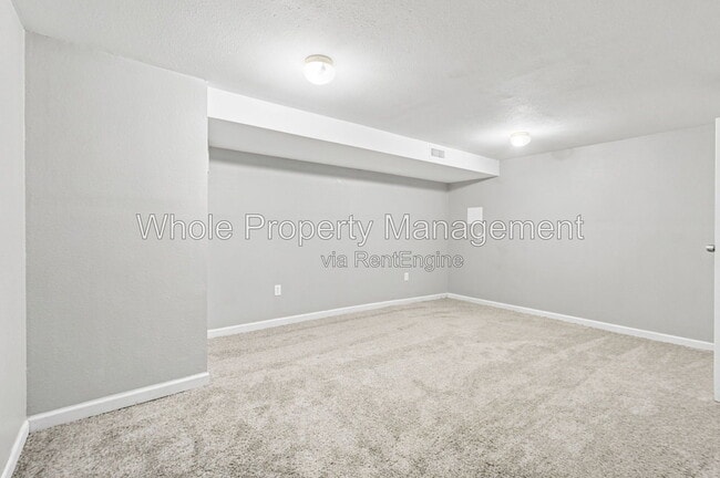 Building Photo - 2044 N Ogden St