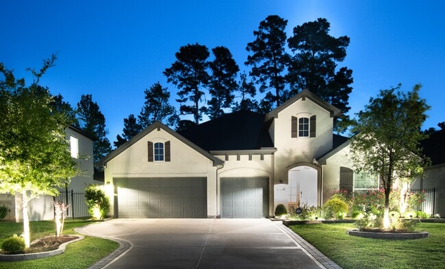 Building Photo - 16 Mariposa Wds Dr