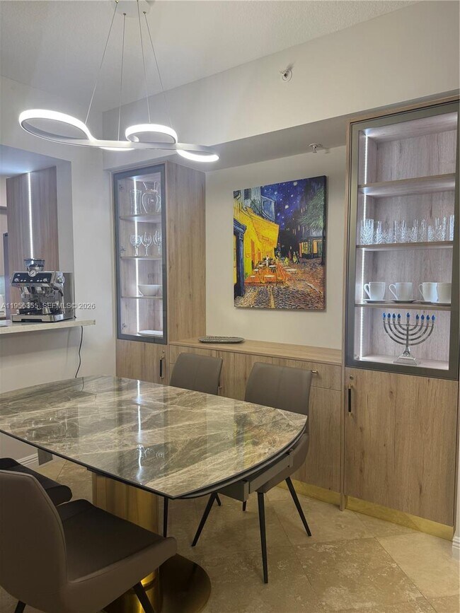 Building Photo - 1745 E Hallandale Beach Blvd