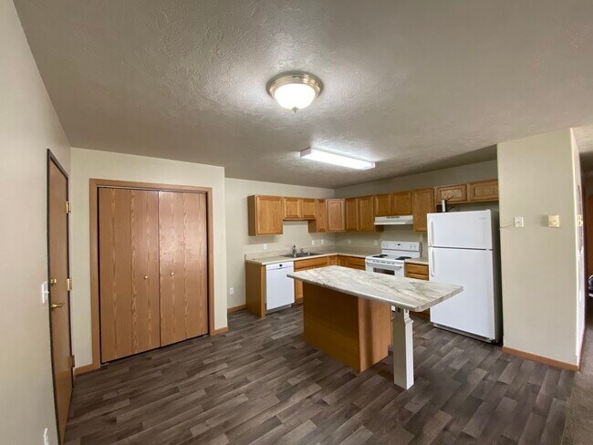 Primary Photo - 2809 6th St SW