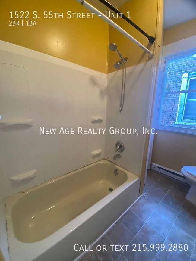 Building Photo - 1522 S 55th St