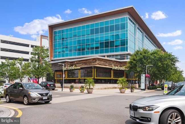 Building Photo - 11322 Westbrook Mill Ln