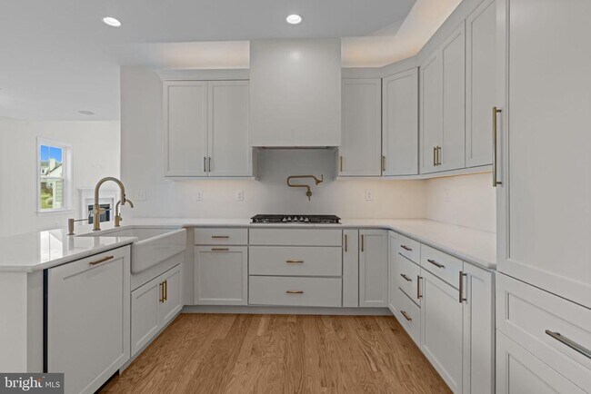 Building Photo - 46 Parry Wy