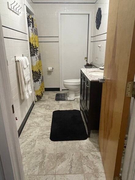 Bathroom - 140 Church St