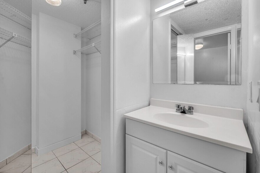 Building Photo - 5249 NW 7th St