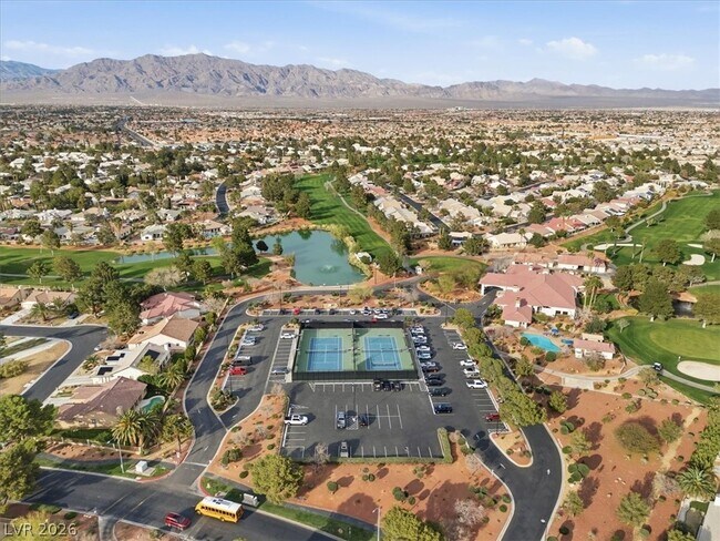 Building Photo - 4904 Winterset Dr