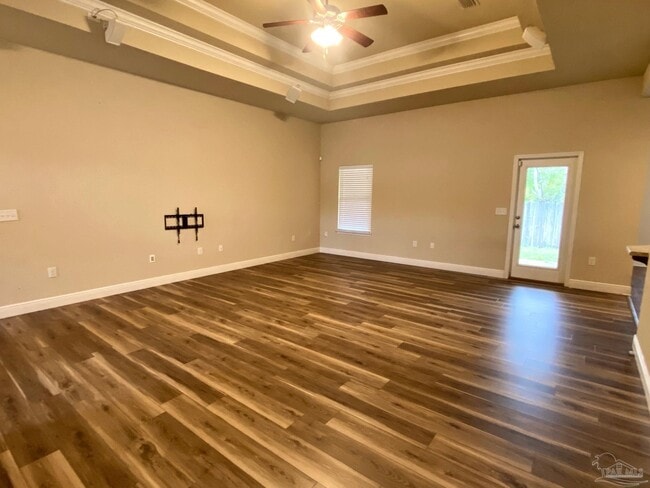 Building Photo - 8746 Bradfield Dr