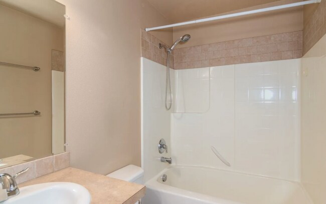 Building Photo - 3612 E Moody Rd