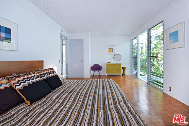 Building Photo - 3433 Shernoll Pl