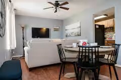 Building Photo - 3518 E Richmond Rd