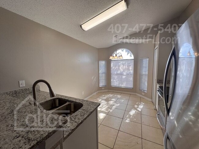 Building Photo - 1846 Spruce Ridge Dr