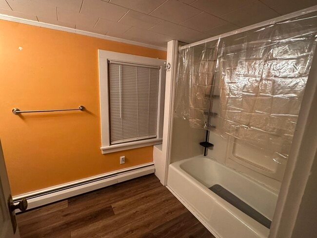 Building Photo - 25 Old Wolfeboro Rd