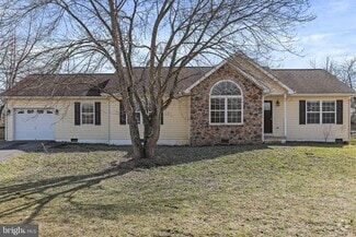 Building Photo - 19 Tie Run Rd