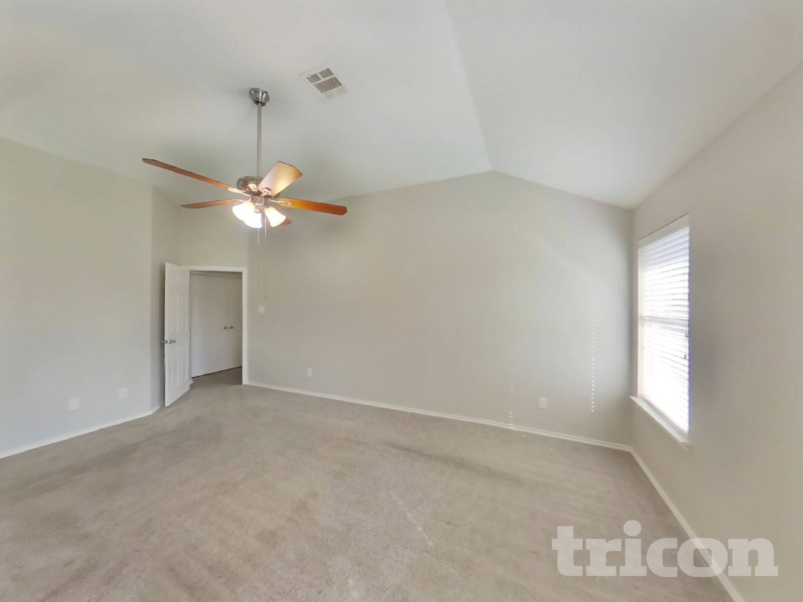 Building Photo - 113 Galloping Trail