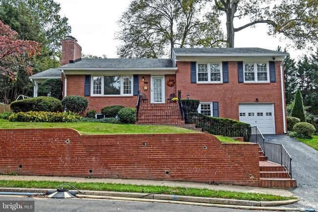 Building Photo - 4520 41st St N