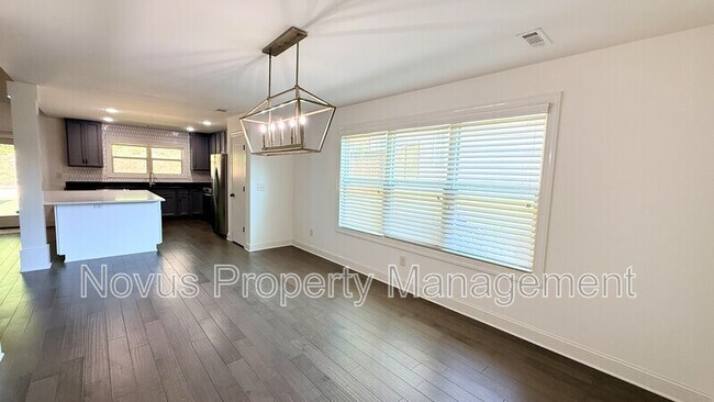 Building Photo - 338 Brookstone Dr