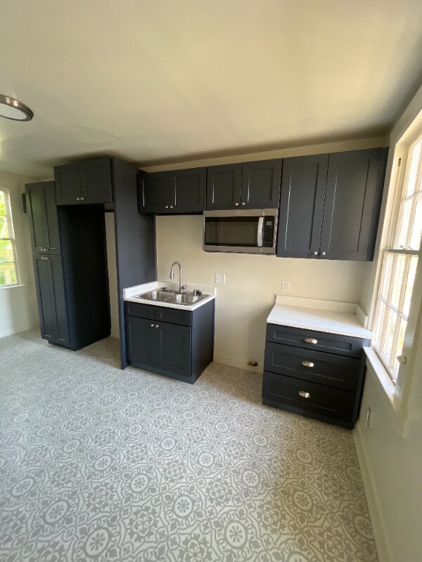 Building Photo - 3919 Laurel St