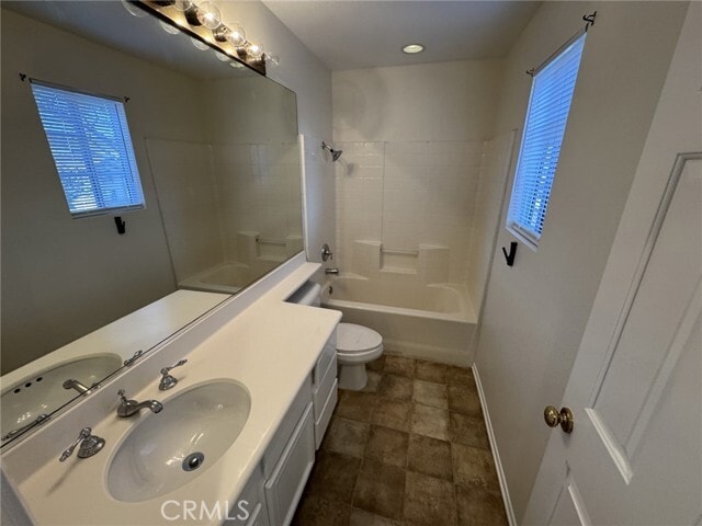 Building Photo - 2590 Taylor Ave