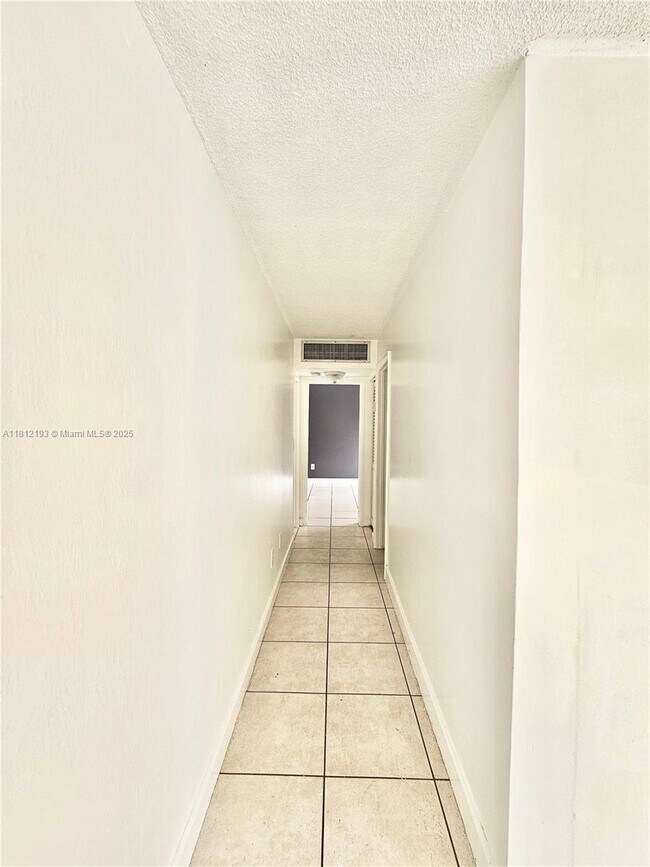 Building Photo - 4250 NW 79th Ave