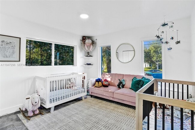 Building Photo - 9181 Byron Ave