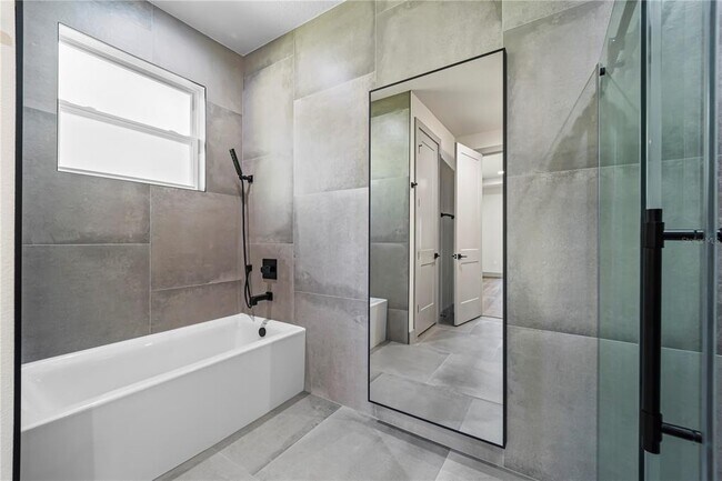 Building Photo - 11 Ethan Allen Dr