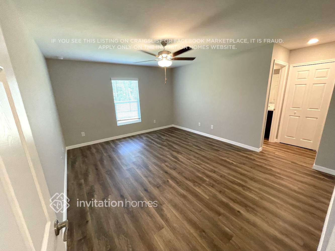 Building Photo - 25061 Doredo Dr