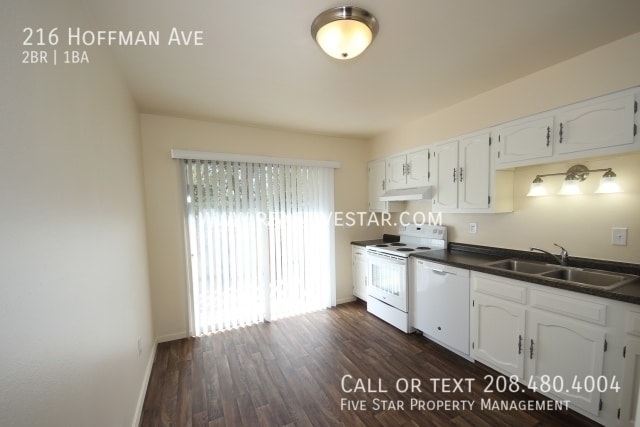 Building Photo - 216 Hoffman Ave