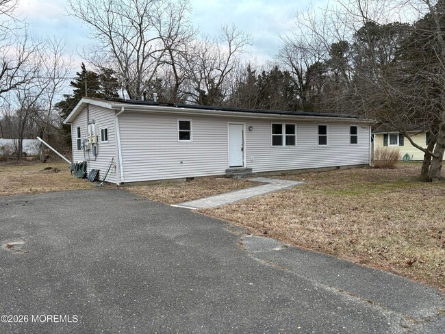 Building Photo - 105 Floyd Ln