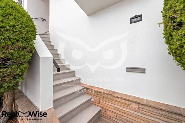 Building Photo - 1 Marview Way