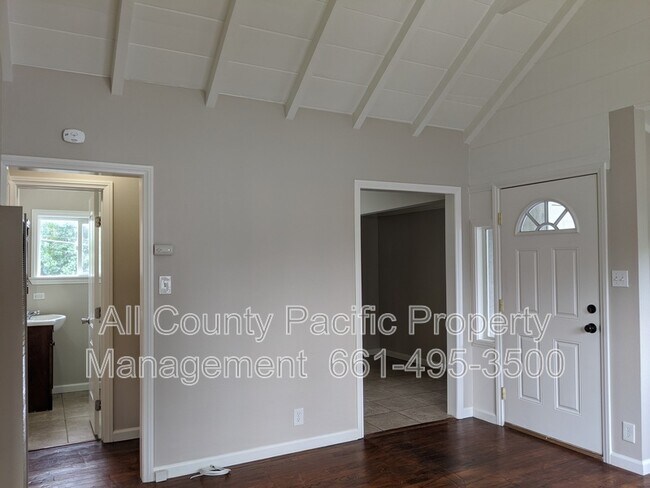 Building Photo - 1407 Monterey Rd