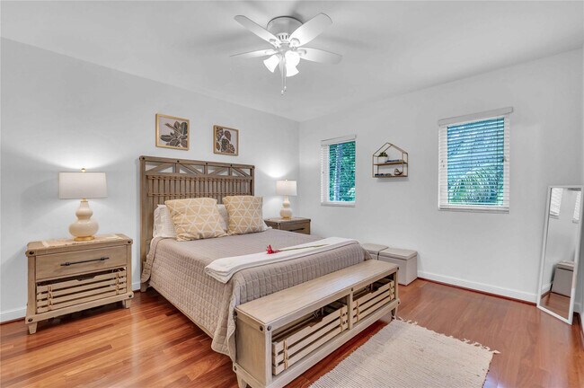 Building Photo - 3315 NE 17th St