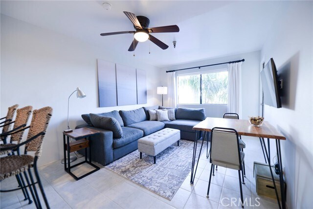 Primary Photo - 3830 Avenida Del Presidente