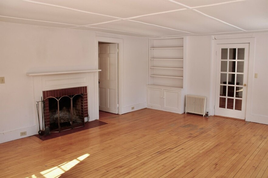 Building Photo - 45 Bakery