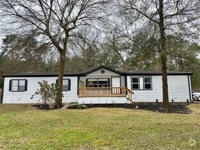 Building Photo - 11273 Camp Creek Way