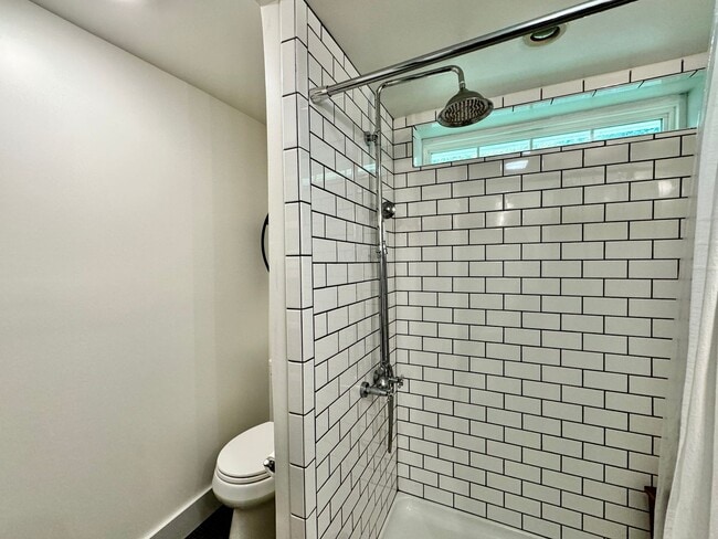Building Photo - 3-Bedroom Ranch Ready On 12-01-25! 1/2 Acr...